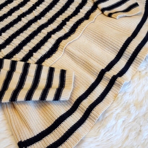 TALBOTS sweater size small long sleeved striped - Picture 3 of 5